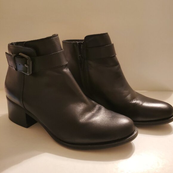 Naturalizer Shoes - NATURALIZER Black Ankle boots Chunky Heel 1.7" high Size 5.5M.